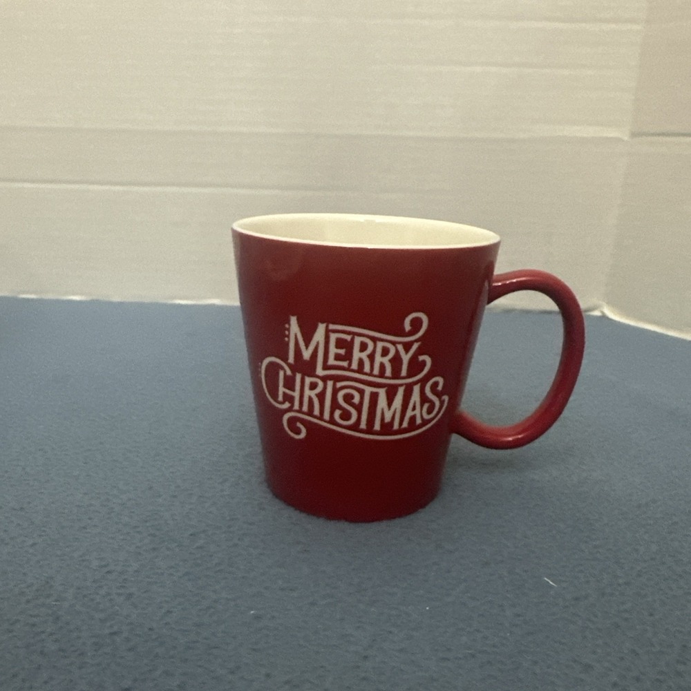 Hallmark Red Embossed Merry Christmas 16oz Coffee/Hot Chocolate/Tea Mug